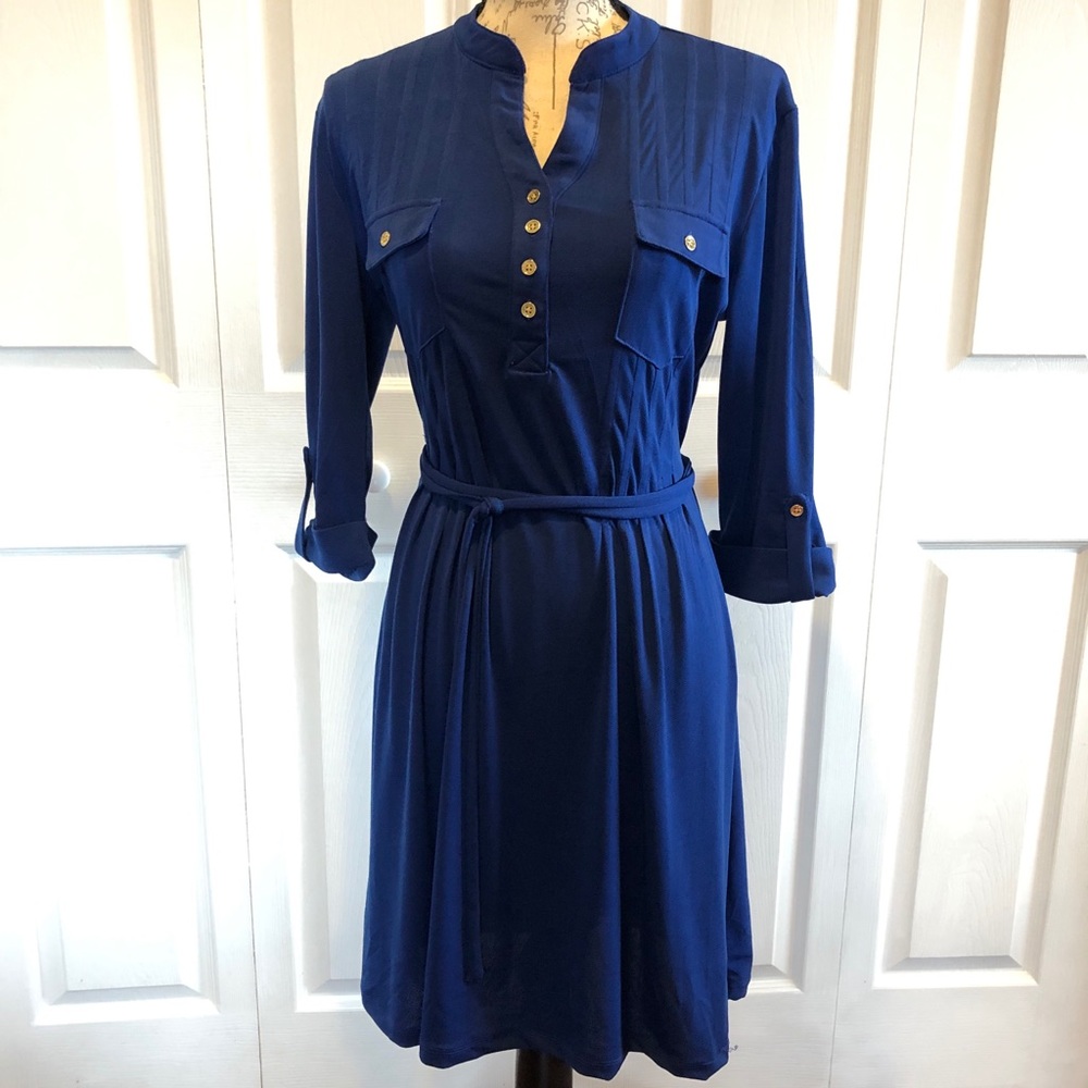 Blue 3/4 sleeve cinema style dress w/gold buttons